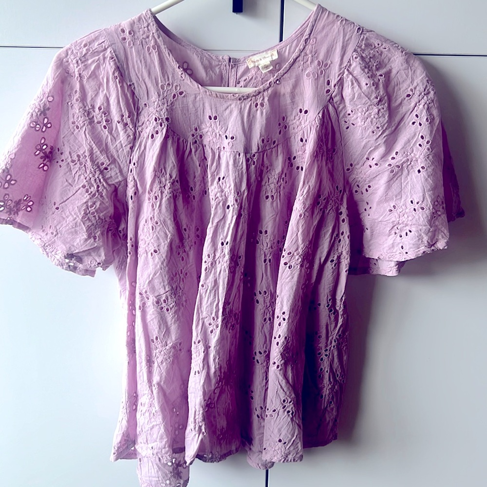 Hem & Thread Short Sleeved Shirt